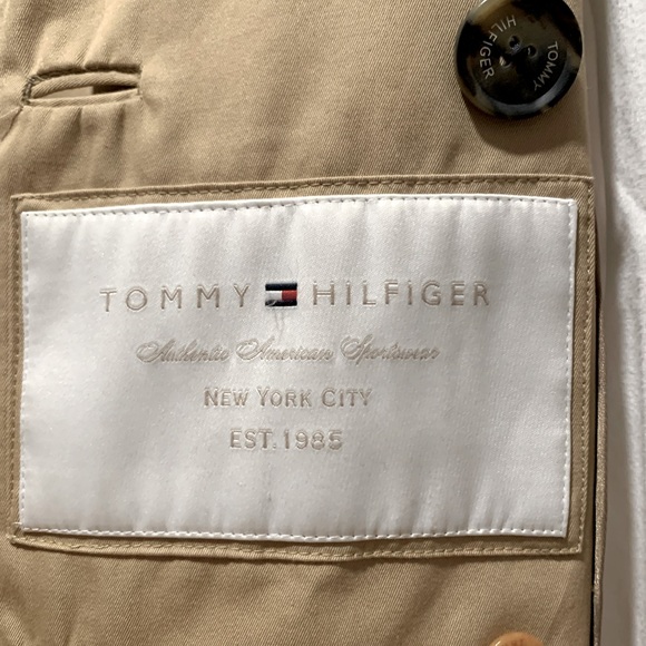 Trench Coat - Picture 3 of 6